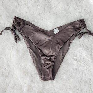 Asos Gleam V front ruched sides bikini bottom. Mink. Size US 10. New without tag
